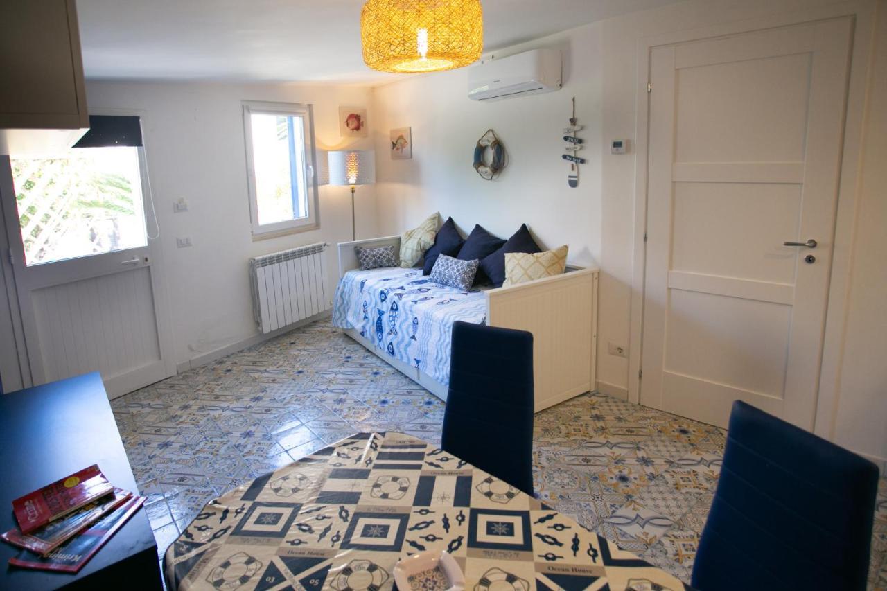 Dilettaanna Luxury Apartment Lipari Tropea Exterior photo